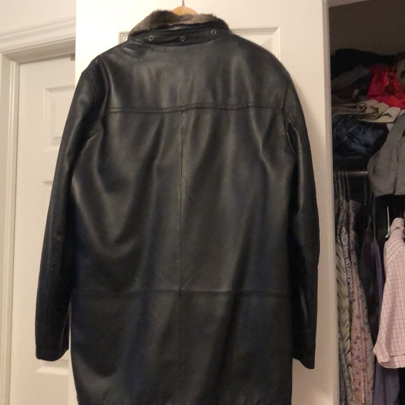 Danier Genuine Leather Jacket Size M with Removable Hood - Picture 7 of 12